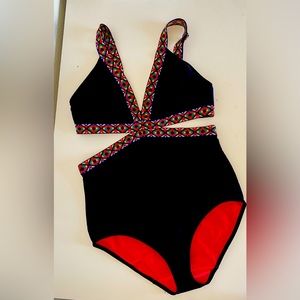 Lane Bryant plus size cutout one-piece swimsuit size 18 -preowned